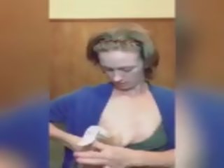 Pumping Breast Milk: Free Free Pumping Milk sex clip clip film 43