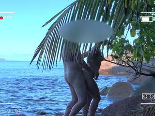 Voyeur Spy Nude Couple Having xxx film on Public Beach.